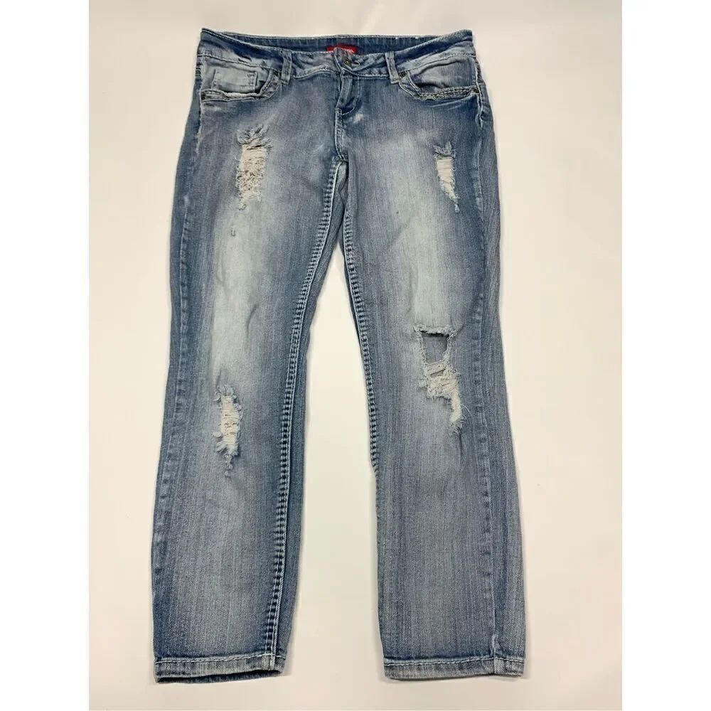 005 Bongo distressed vintage jean size 9